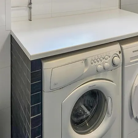 3 Bedroom Nice In *